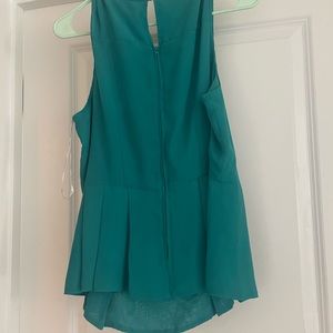 Cute and fun teal blouse from Forever 21.